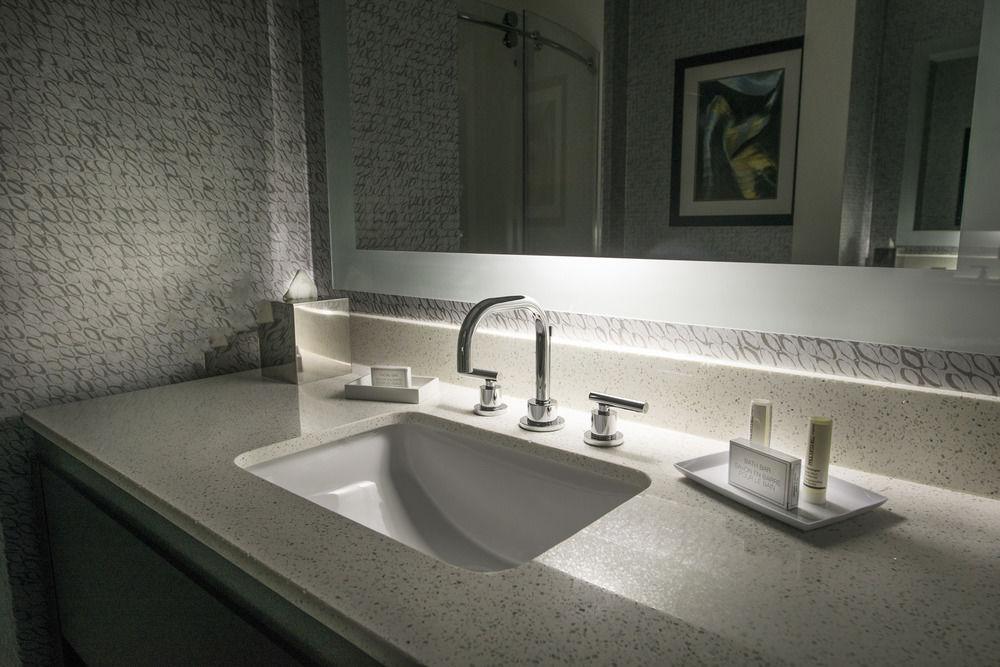 Towneplace Suites By Marriott Boston Logan Airport/Chelsea Exteriör bild