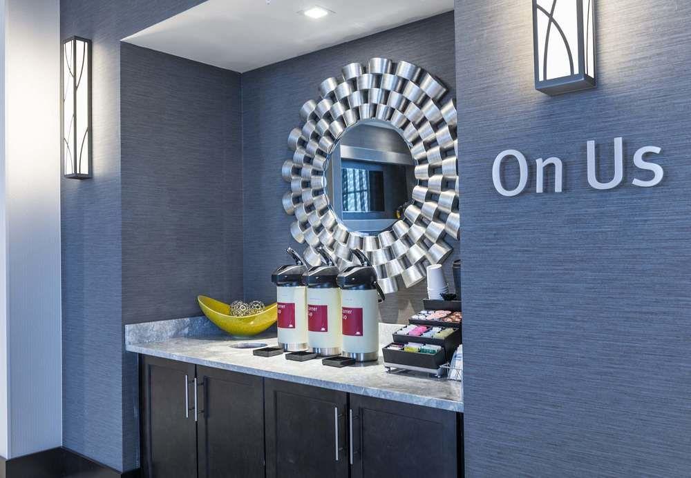Towneplace Suites By Marriott Boston Logan Airport/Chelsea Exteriör bild