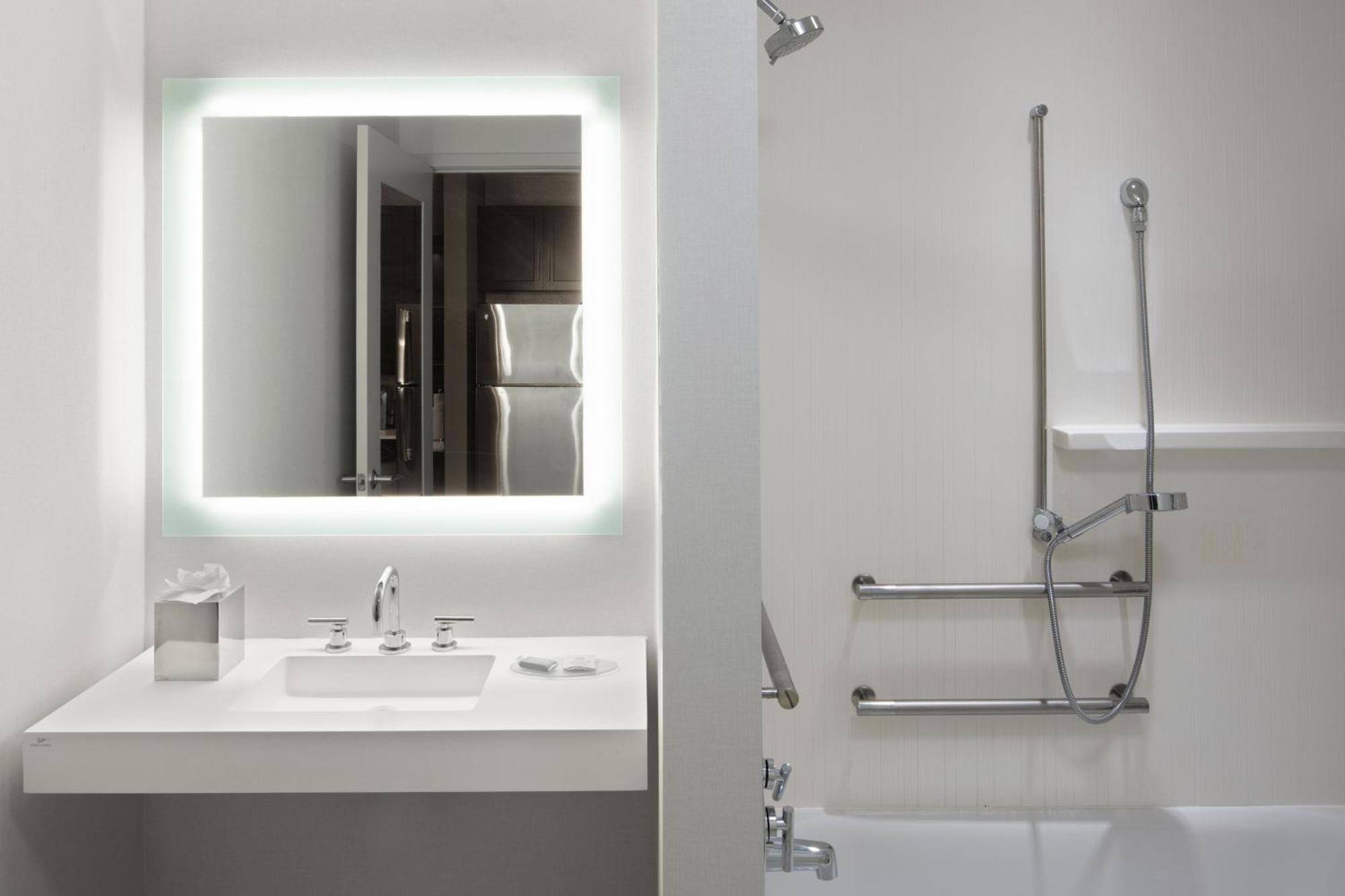 Towneplace Suites By Marriott Boston Logan Airport/Chelsea Exteriör bild