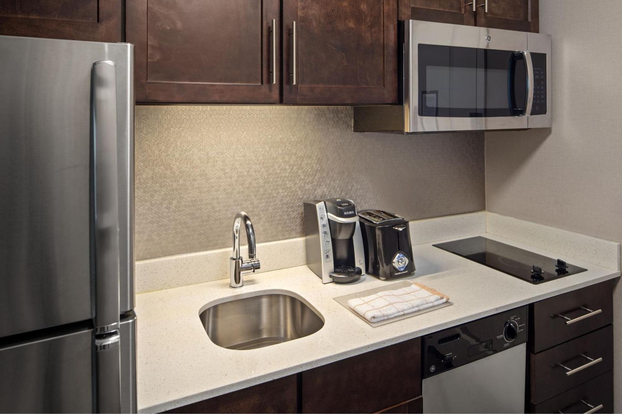 Towneplace Suites By Marriott Boston Logan Airport/Chelsea Exteriör bild