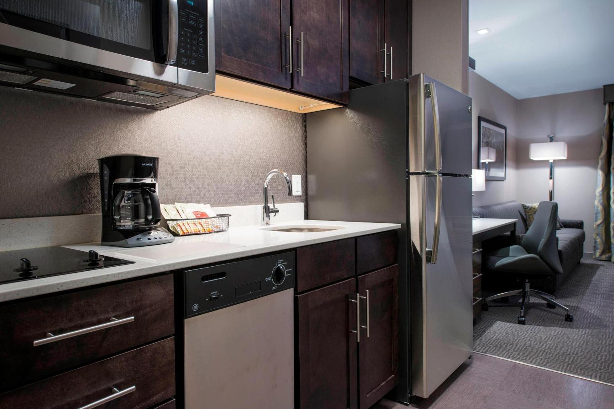 Towneplace Suites By Marriott Boston Logan Airport/Chelsea Exteriör bild