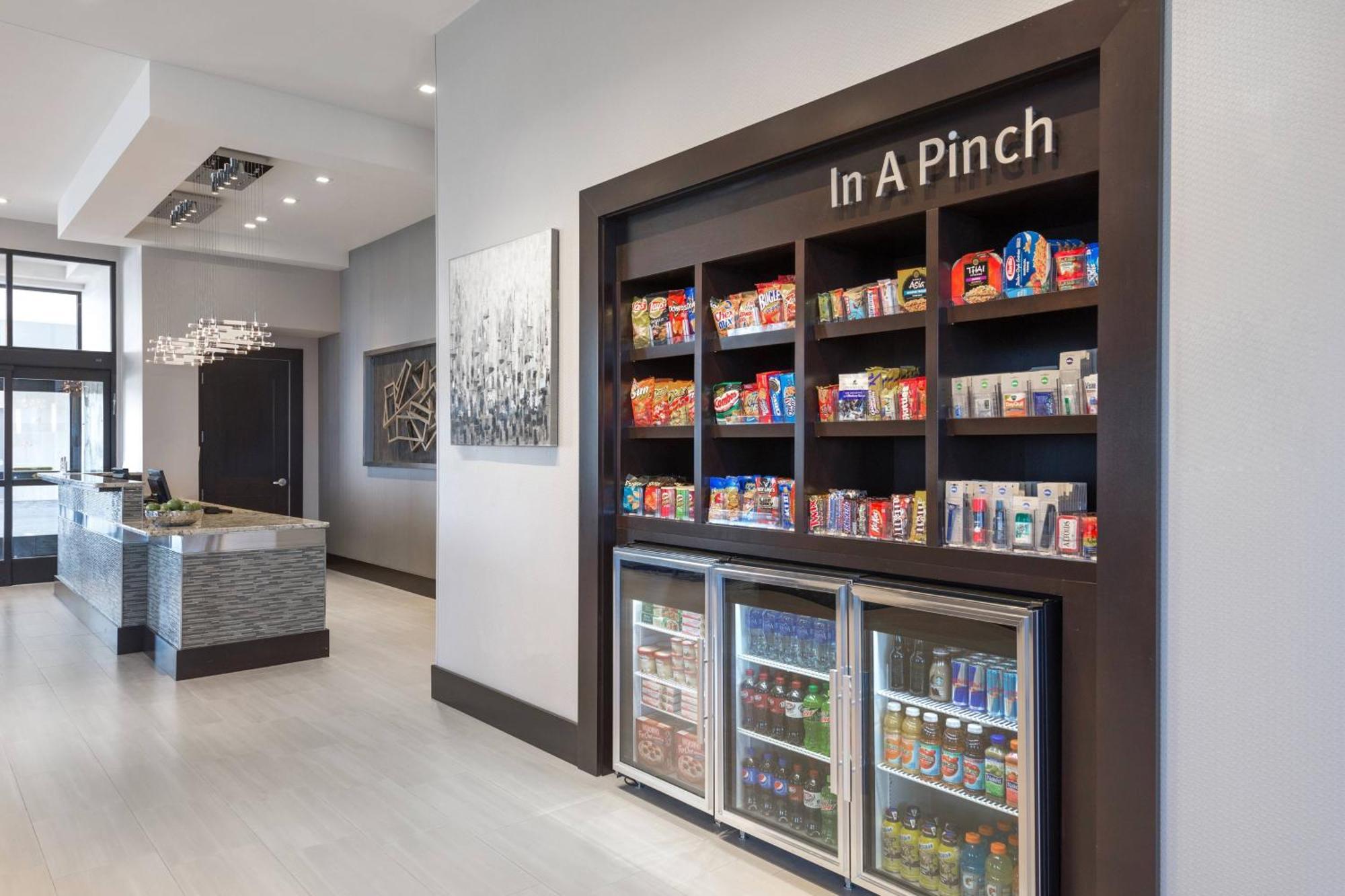 Towneplace Suites By Marriott Boston Logan Airport/Chelsea Exteriör bild